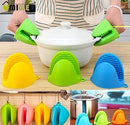 Heat Resistant Silicone Oven Mitts & Pot Holders | 230°C Protection | Magnetic